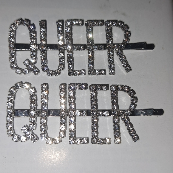 FTF Pride 🏳️‍🌈 "Queer" rhinestone hairpins - Picture 1 of 1